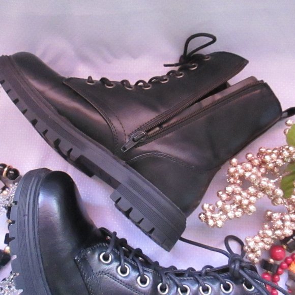 💥SO REINDEER WOMEN’S COMBAT BOOTS BLACK💥 WORN ONCE. EXCELLENT CONDITION; tag. - Picture 2 of 16
